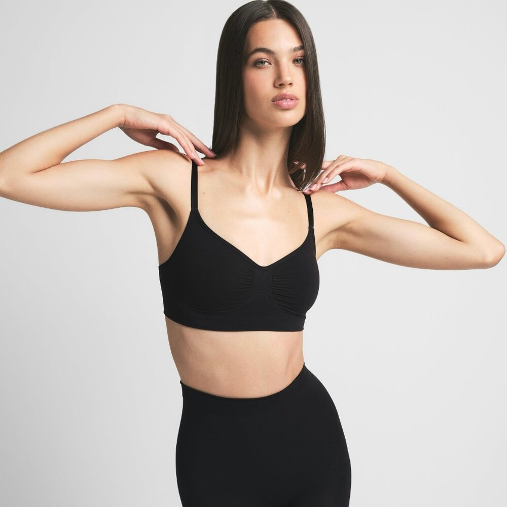SKIMS Seamless Scupt Bralette in Onyx Size 2X/3X